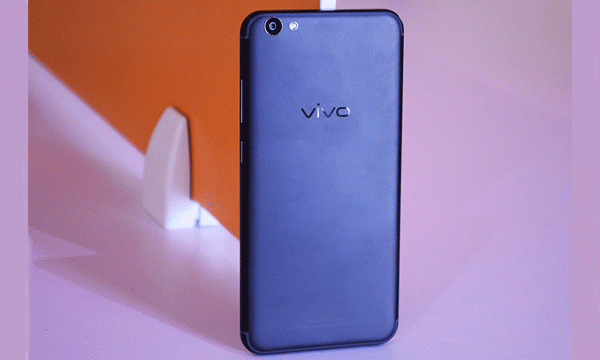 Vivo Pakistan Introduces the Exquisite Matte Black Color for V5s Smartphone